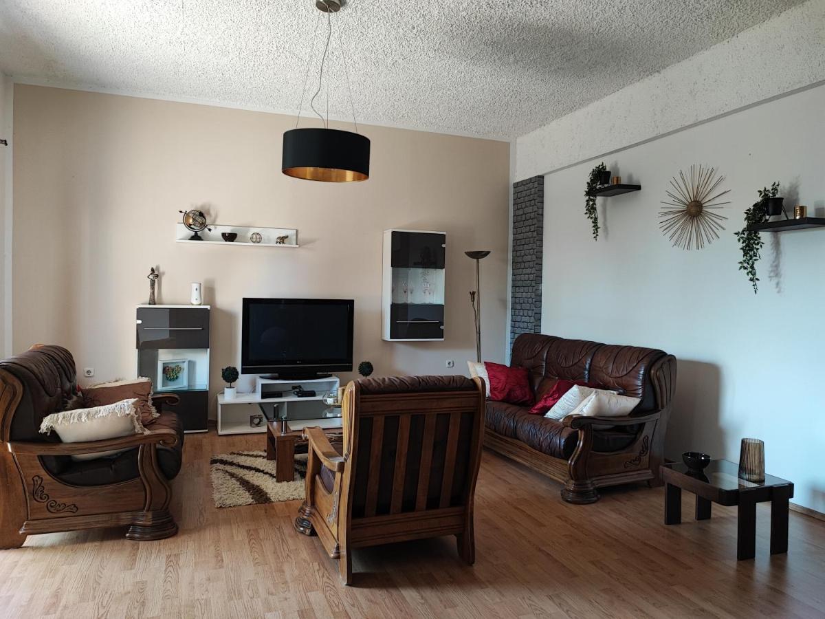 Priska Apartment Каштела Экстерьер фото