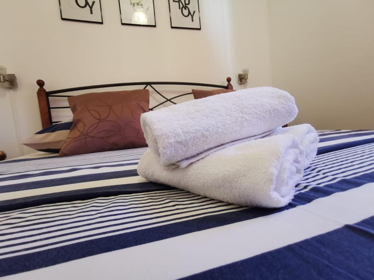 Priska Apartment Каштела Экстерьер фото